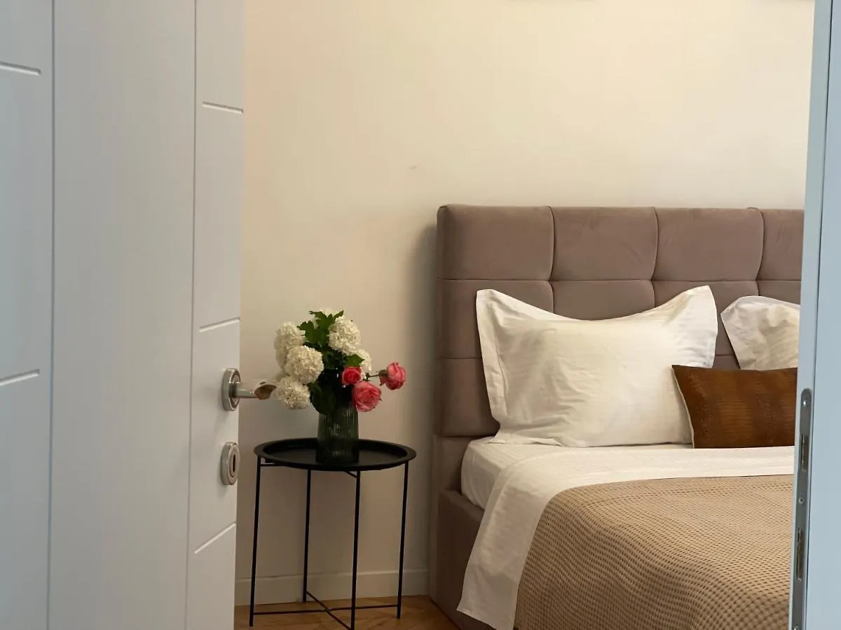 Aparthotel Myslym Shyri'S Apartments Tirana